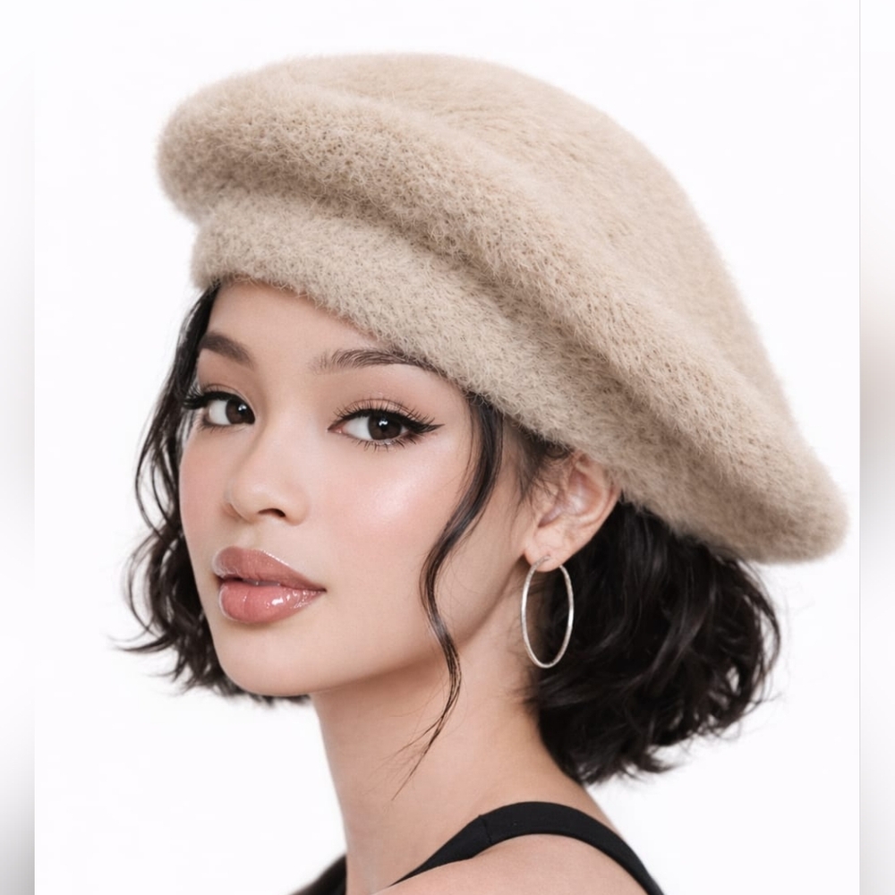 NWT Béret Tam Soft Fx Fur Hat Nylon Parisian Aesthetic